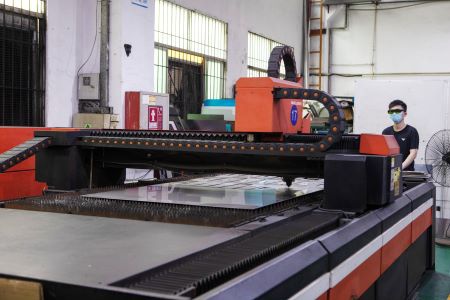 Laser Cutting Machine